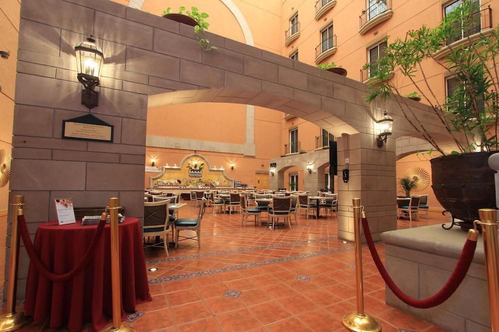Holiday Inn Express Silao-Aeropuerto Bajio By Ihg Zewnętrze zdjęcie