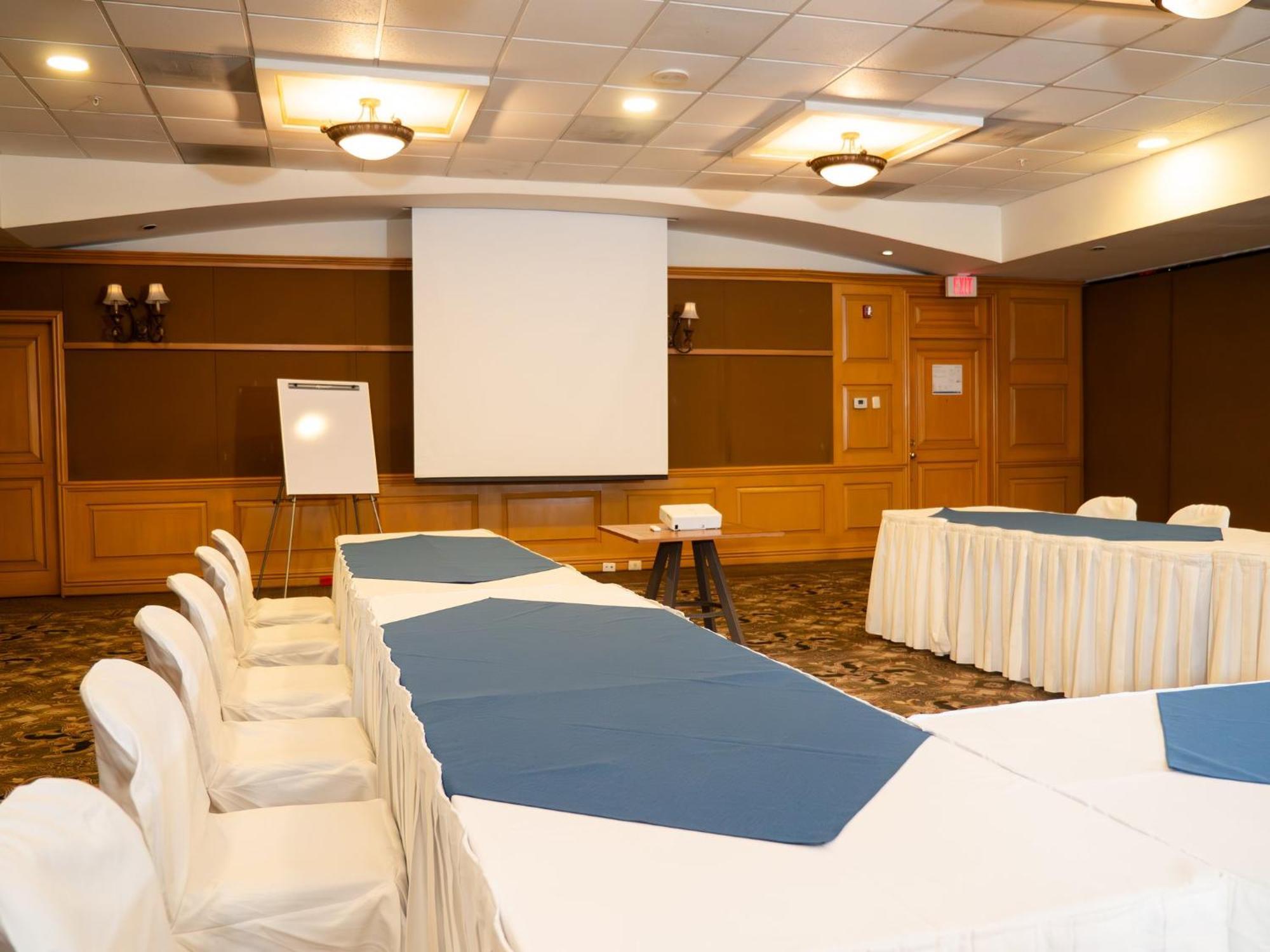 Holiday Inn Express Silao-Aeropuerto Bajio By Ihg Zewnętrze zdjęcie