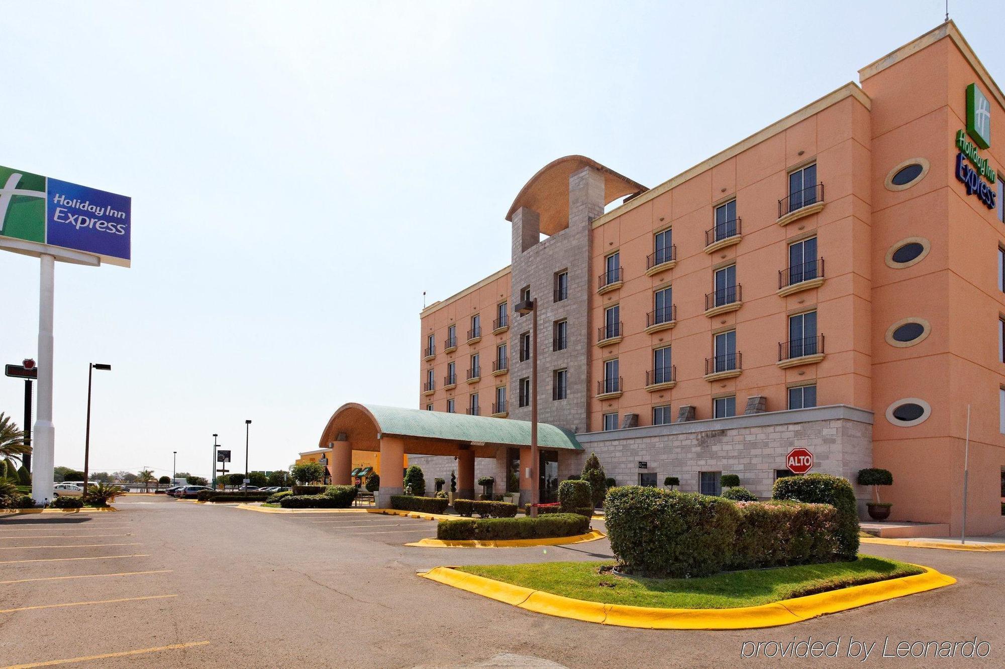 Holiday Inn Express Silao-Aeropuerto Bajio By Ihg Zewnętrze zdjęcie